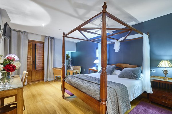 Comment concevoir une suite parentale avec dressing et salle de bain ouverts ?